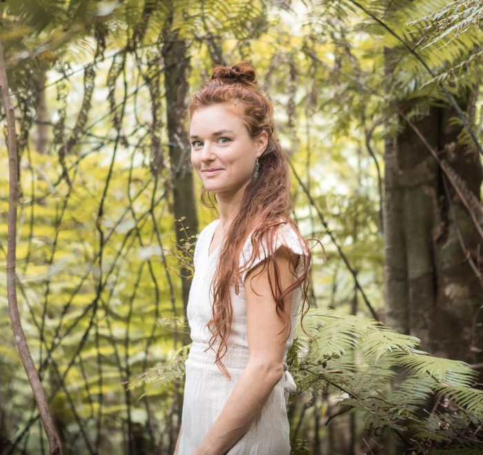 Julie reconnectink